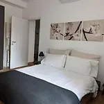 Modern And Comfortable Near The Subway