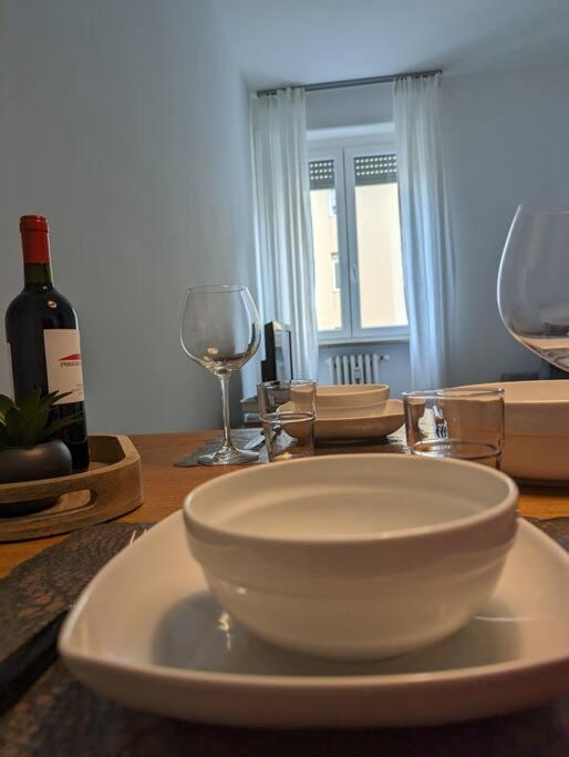 Modern And Comfortable Near The Subway * Milán